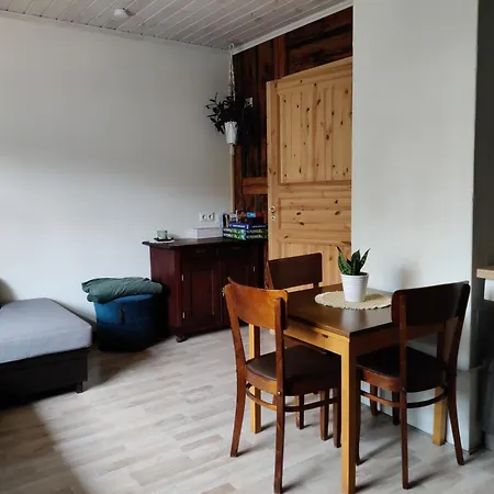 Apartment Suure Terrassiga Korter Raudteejaama Laehedal