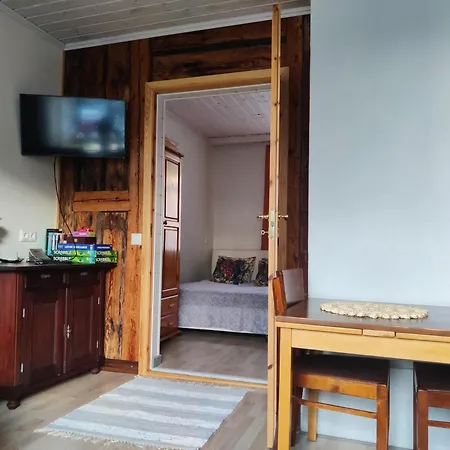 Apartament Suure Terrassiga Korter Raudteejaama Laehedal Viljandi (Viljandimaa)