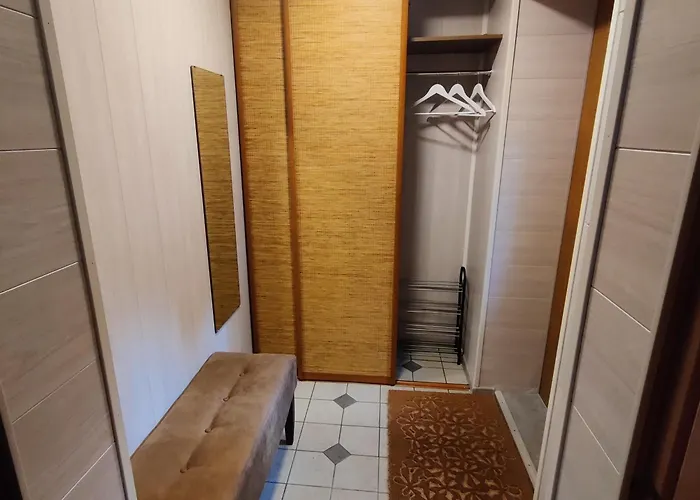 Apartament Suure Terrassiga Korter Raudteejaama Laehedal *