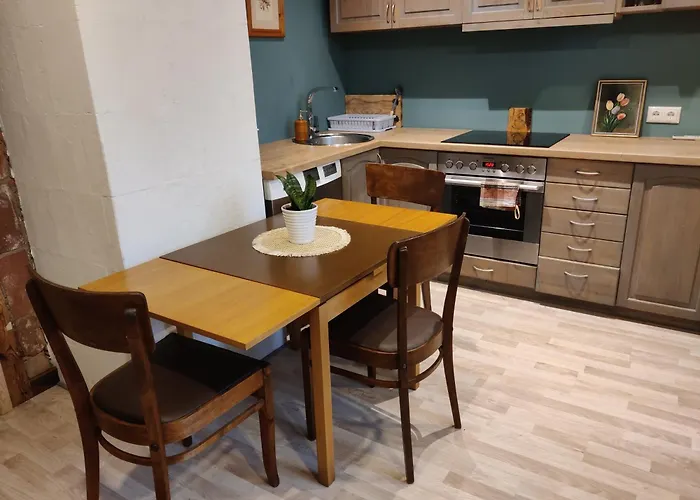 Suure Terrassiga Korter Raudteejaama Laehedal Apartament